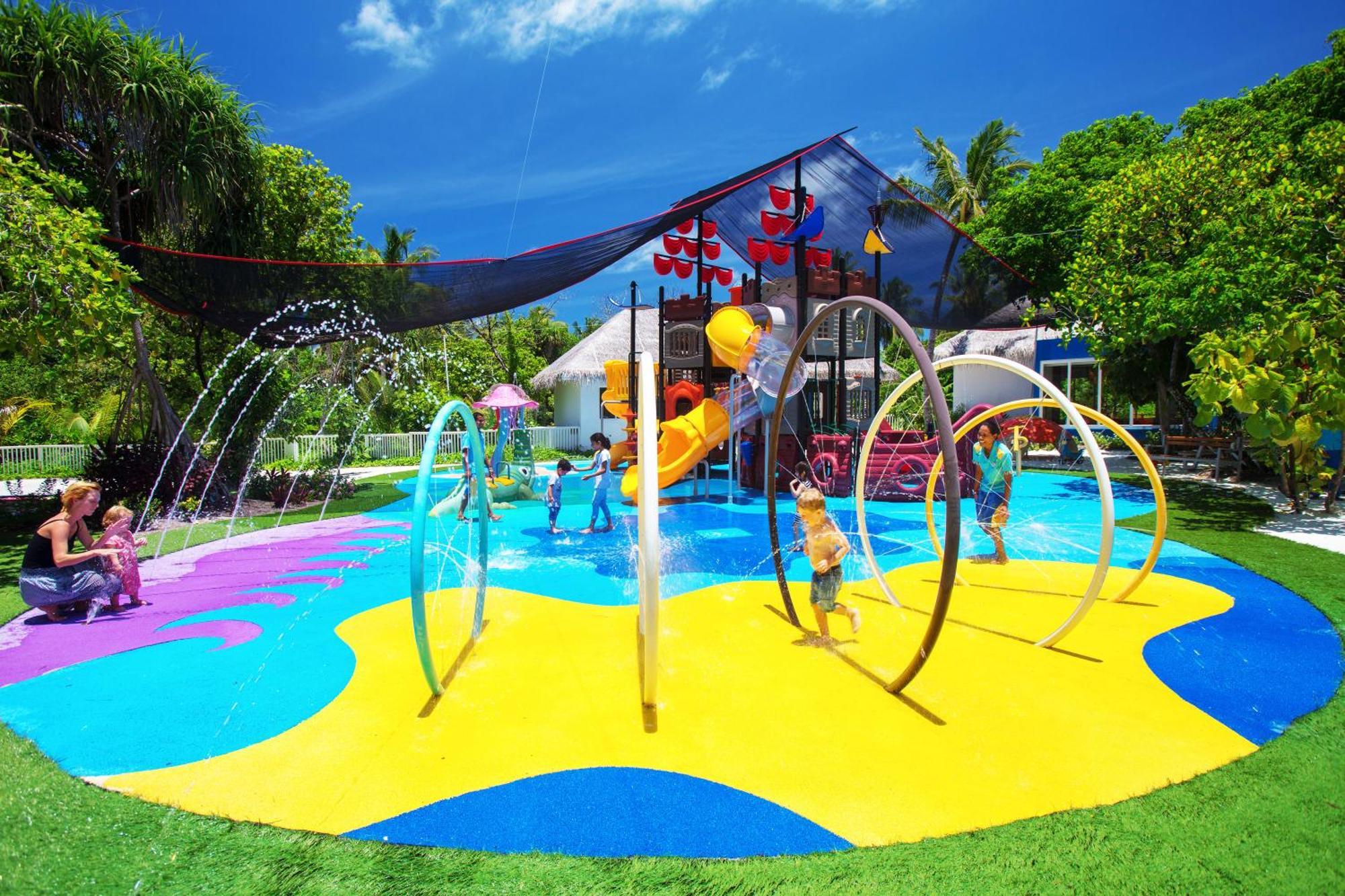 Kandima Maldives Kudahuvadhoo ภายนอก รูปภาพ Water playground