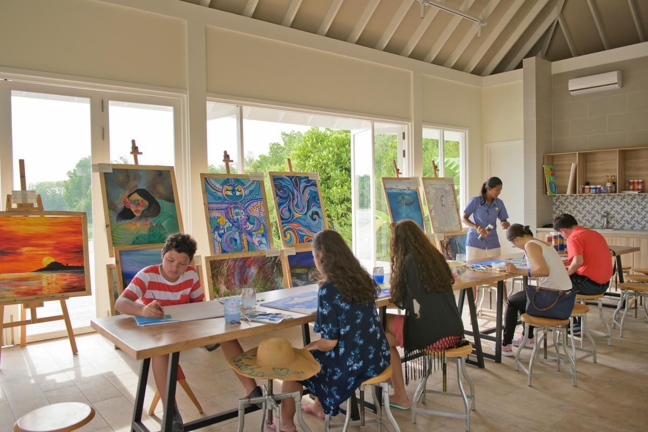 Kandima Maldives Kudahuvadhoo ภายนอก รูปภาพ Art Studio