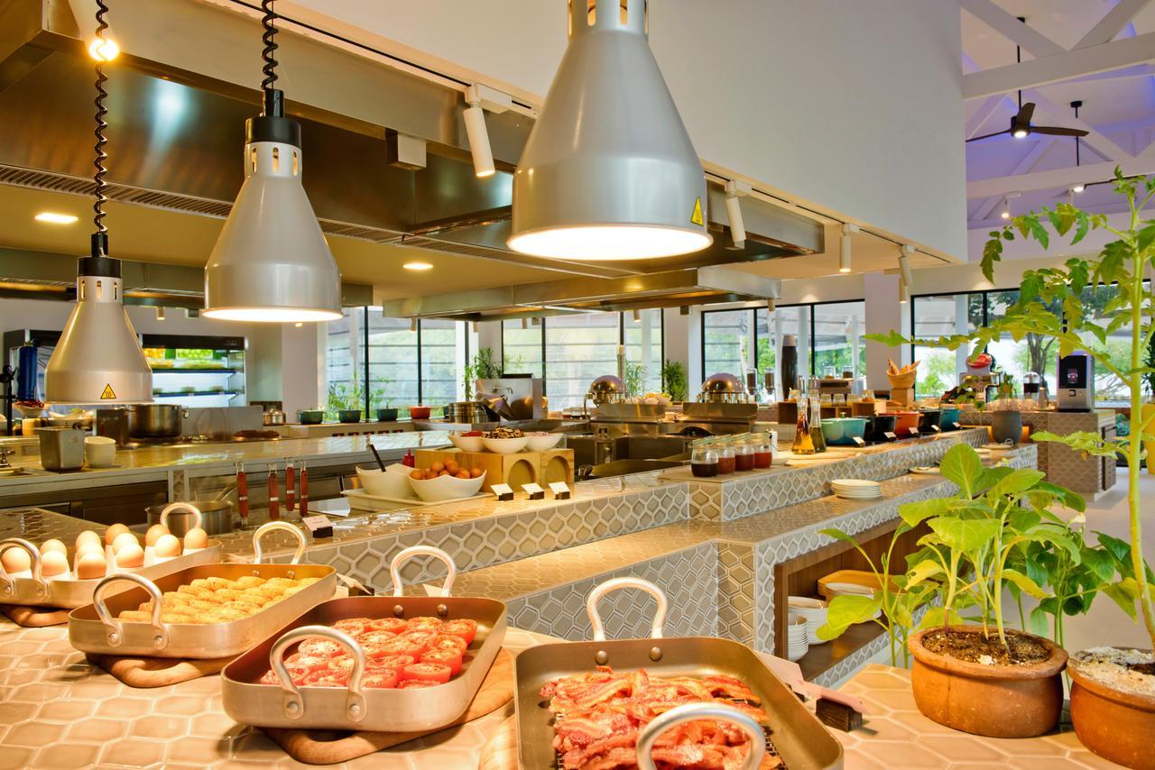 Kandima Maldives Kudahuvadhoo ภายนอก รูปภาพ The buffet at the hotel
